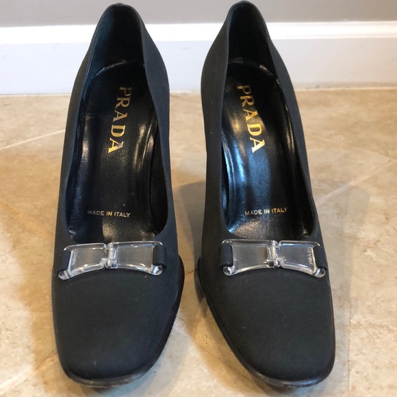 Solid Black Prada Plastic Buckle Heels Sz 37 - Picture 2 of 9